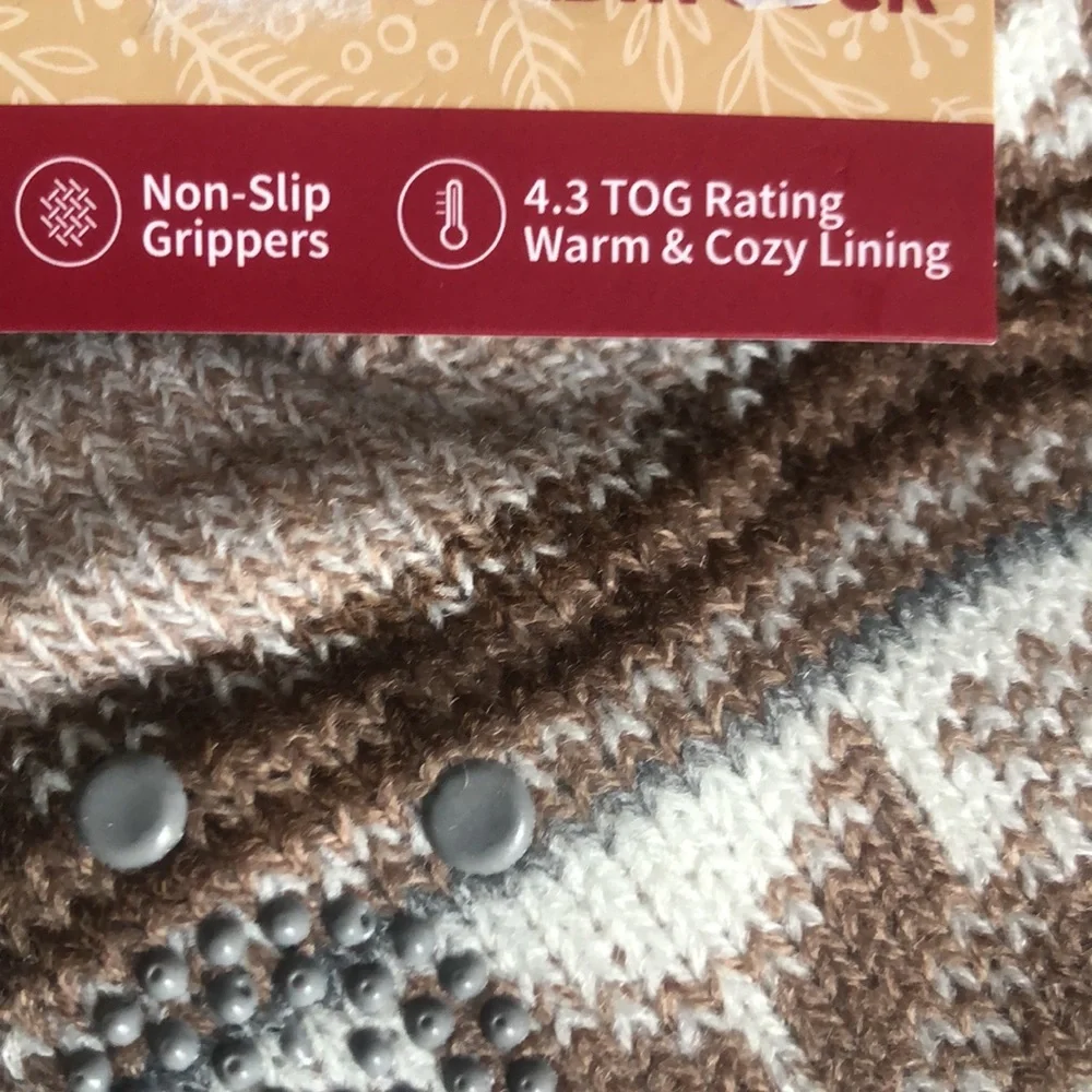 Muk Luks Tan and White Knit Women’s Cabin Socks